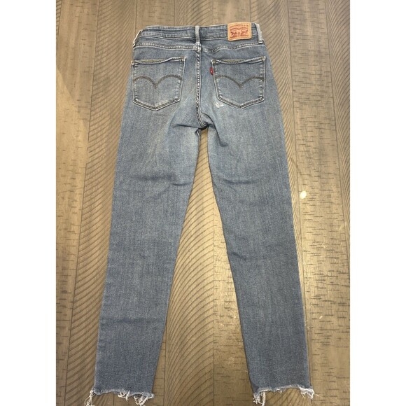 Levi’s Womens 721 High-Rise Skinny Jeans Light Wash blue size 26 - Picture 5 of 6